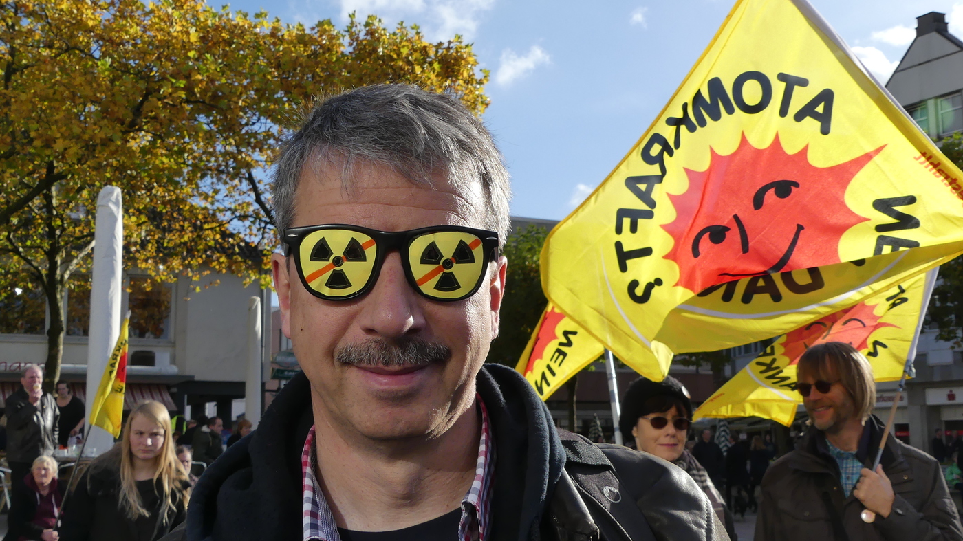[Stoppt den Krieg] LINKE im Bundestag fordert Stilllegung der Uranfabriken in Lingen und Gronau