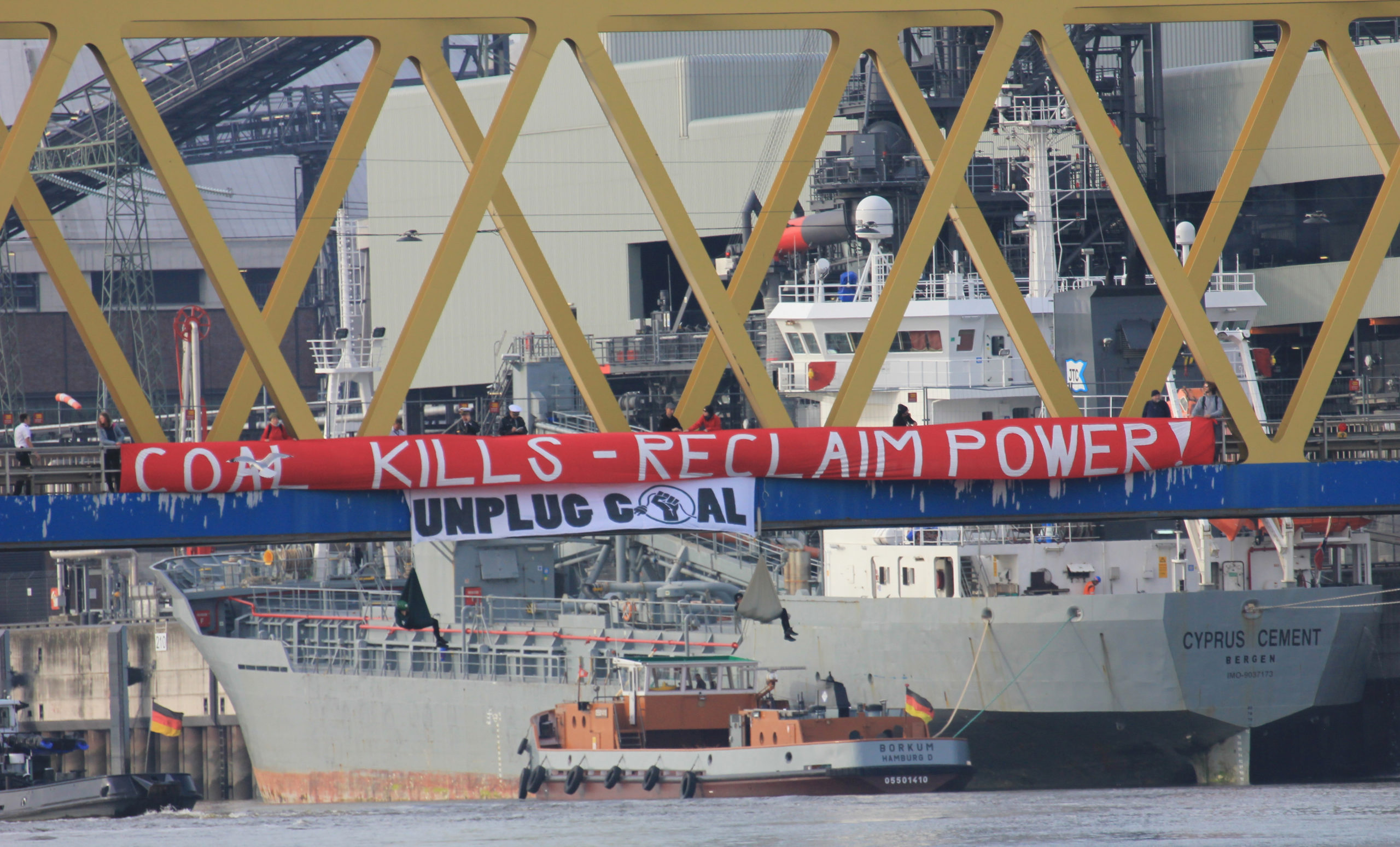 Vattenfall, die Kohle und der Hamburger Hafen: Brunsbüttel Ports ver- und entsorgen